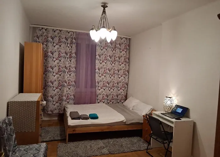 Quarto em Acomodações Particulares Just In Flat Near Royal Lazienki Park *